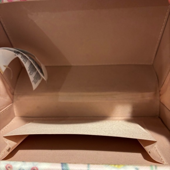 Floral Pastel Handbag - Picture 9 of 10